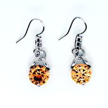 闪耀香槟色的北欧风情 Sussie手工瑞士钻耳坠9278